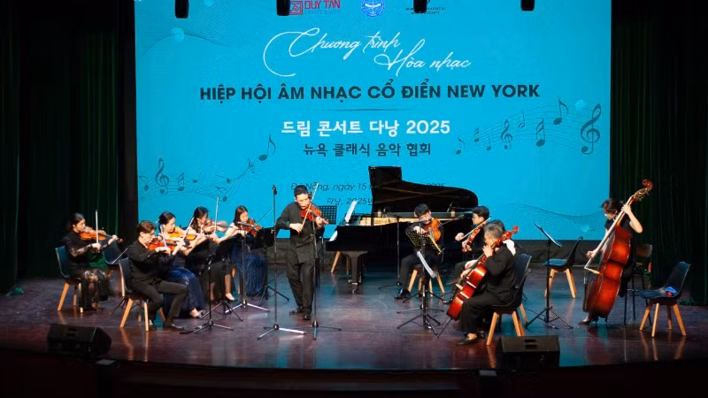 Chương trình hoà nhạc của Hiệp hội Âm nhạc cổ điển New York.