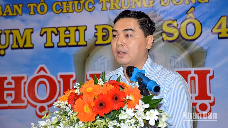 Đồng chí Nguyễn Hoài Anh, Ủy viên dự khuyết Trung ương Đảng, Phó Bí thư Thường trực Tỉnh ủy Bình Thuận phát biểu chào mừng tại Hội nghị.