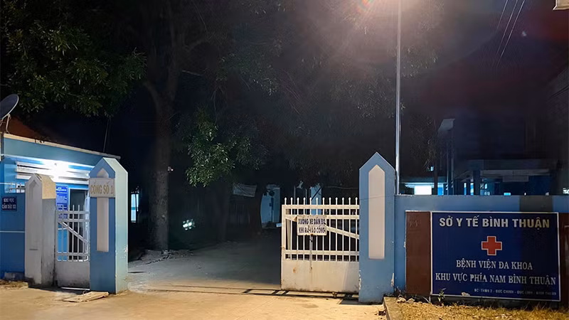 Bệnh viện Đa khoa khu vực Nam Bình Thuận, nơi B.V.H được đưa đến khám nhưng được xác định đã tử vong