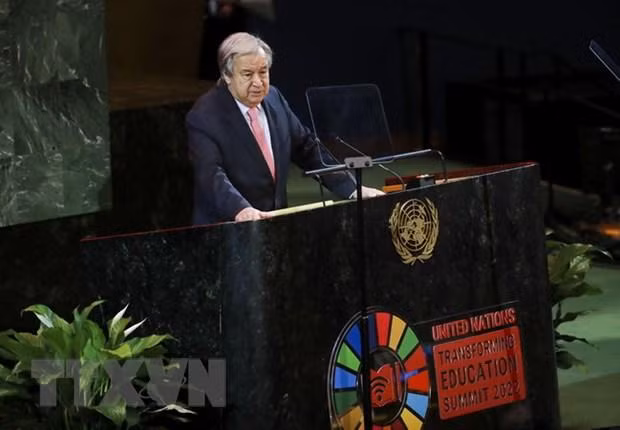 Tổng Thư ký LHQ Antonio Guterres phát biểu tại Hội nghị cấp cao về chuyển đổi giáo dục toàn cầu ở New York, Mỹ, ngày 19/9. (Ảnh: THX/TTXVN)