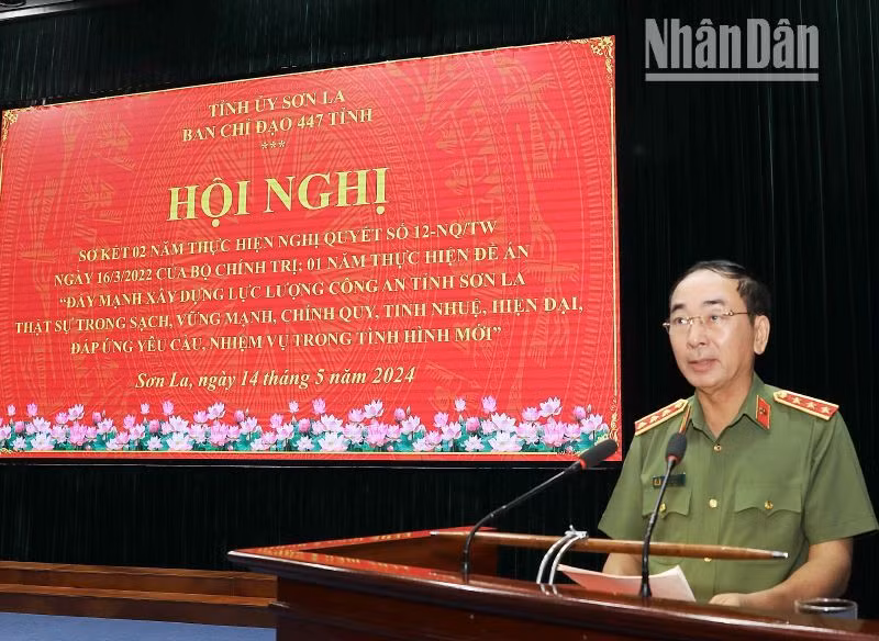 Thượng tướng Trần Quốc Tỏ, Ủy viên Trung ương Đảng, Phó Bí thư Đảng ủy Công an Trung ương, Thứ trưởng Công an phát biểu tại hội nghị.