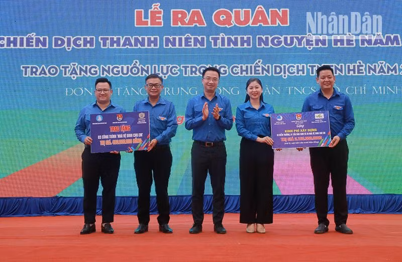 Huy động gần 7 tỷ đồng thực hiện các công trình, phần việc trong Chiến dịch thanh niên tình nguyện hè ở Sơn La ảnh 3