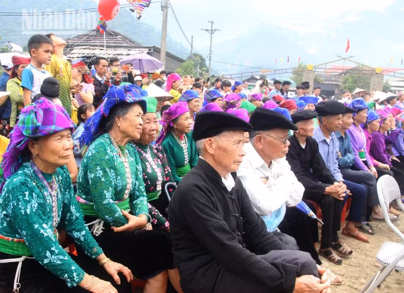 Sơn La: Rộn ràng lễ hội mừng cơm mới vùng cao Ngọc Chiến ảnh 5