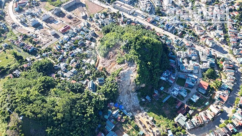Tuyến đường Hoàng Quốc Việt-Mé Ban-Trần Đăng Ninh khởi công từ ngày 20/12/2022 và cần phải phá 1 quả núi.