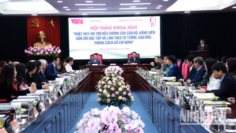 Hội thảo khoa học “Phát huy vai trò nêu gương của cán bộ, đảng viên gắn với học tập và làm theo tư tưởng, đạo đức, phong cách Hồ Chí Minh”.