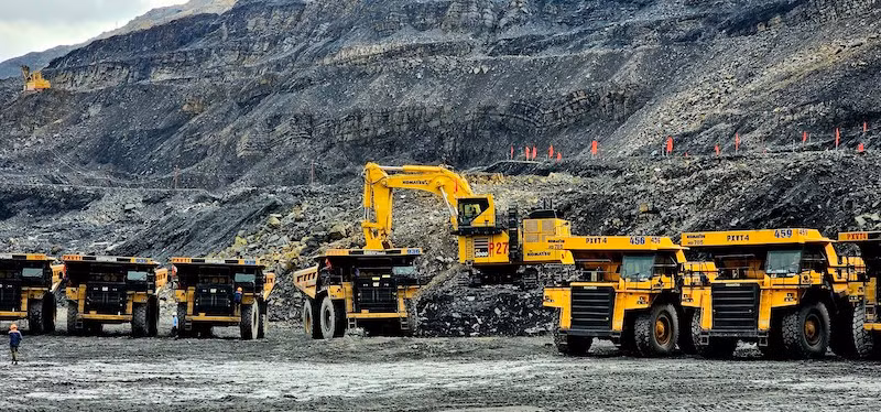 Khởi công dự án cải tạo mở rộng nâng cấp công suất mỏ than Cao Sơn.