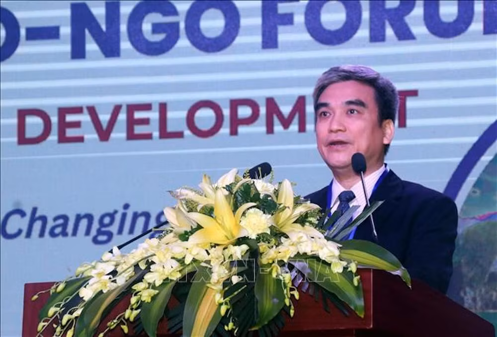 Ông Lưu Quang Tuấn, Vụ trưởng Vụ Hợp tác quốc tế, Bộ Lao động-Thương binh và xã hội phát biểu khai mạc. Ông Lưu Quang Tuấn, Vụ trưởng Vụ Hợp tác quốc tế, Bộ Lao động-Thương binh và xã hội phát biểu khai mạc.