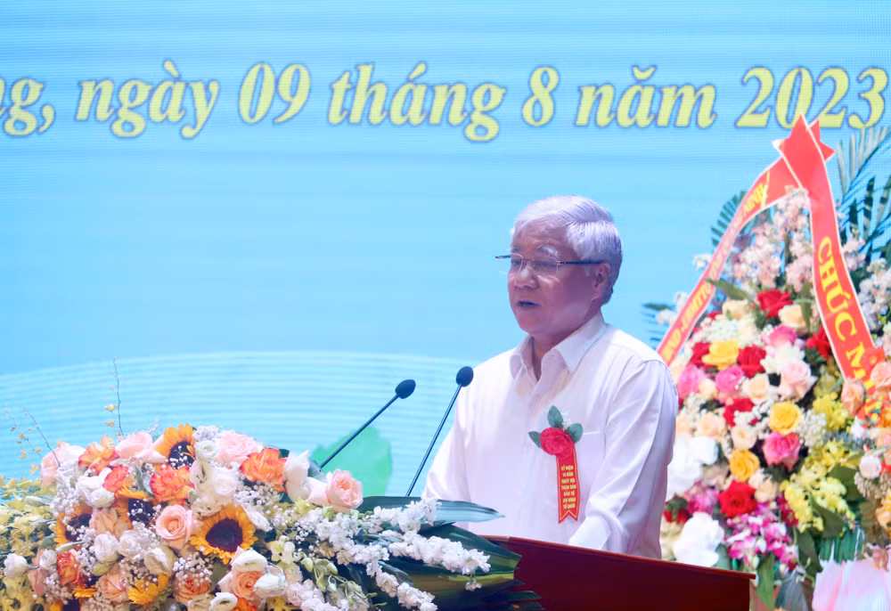 Chủ tịch Ủy ban Trung ương Mặt trận Tổ quốc Việt Nam Đỗ Văn Chiến phát biểu chỉ đạo tại lễ phát động.