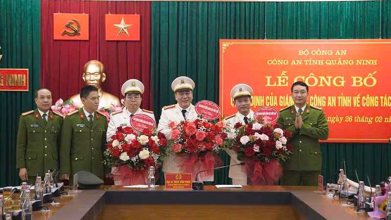10 lãnh đạo cấp phòng và tương đương Công an tỉnh Quảng Ninh tình nguyện viết đơn xin nghỉ công tác trước thời hạn ảnh 5
