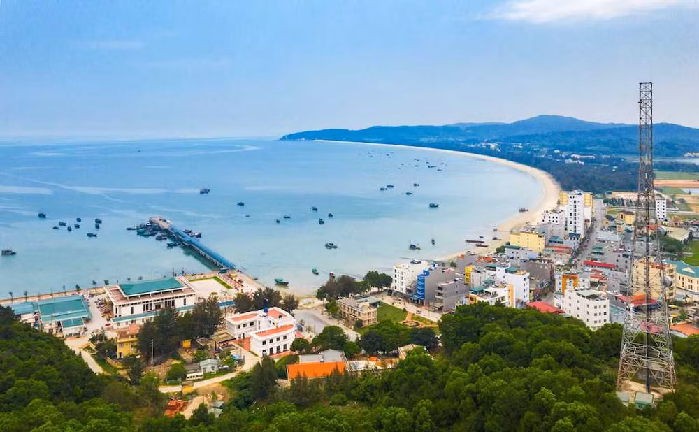 Một góc huyện đảo Cô Tô ngày nay.