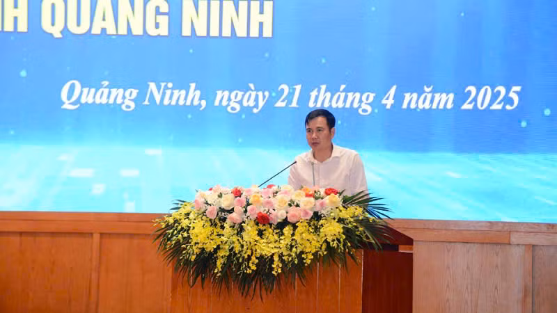 Đồng chí Bùi Thế Duy, Thứ trưởng Khoa học và Công nghệ phát biểu tại Hội nghị. Đồng chí Bùi Thế Duy, Thứ trưởng Khoa học và Công nghệ phát biểu tại Hội nghị.