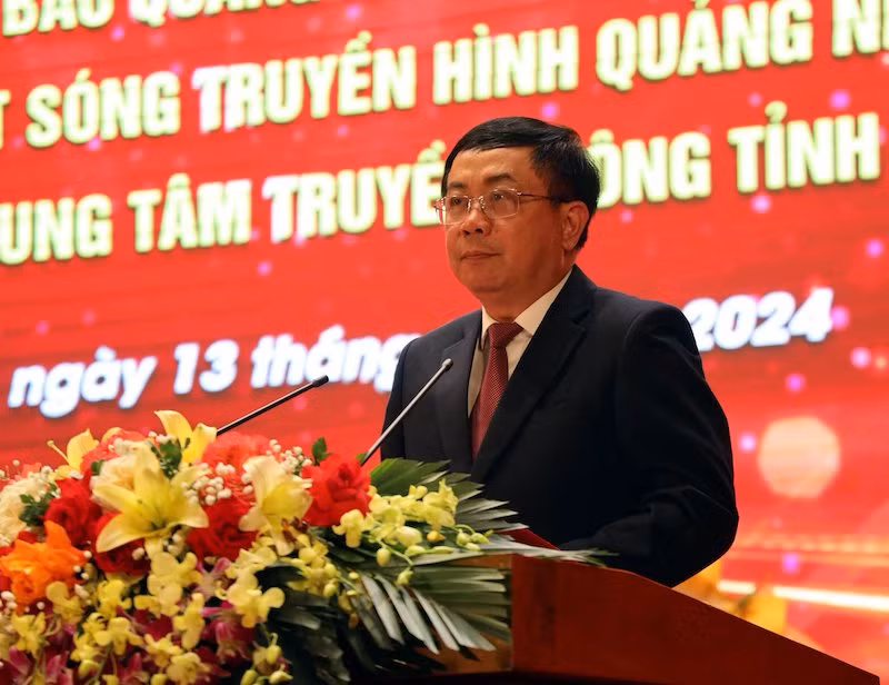 Tổng biên tập, Giám đốc Trung tâm Truyền thông tỉnh Quảng Ninh Mai Vũ Tuấn đọc Diễn văn tại Lễ kỷ niệm.