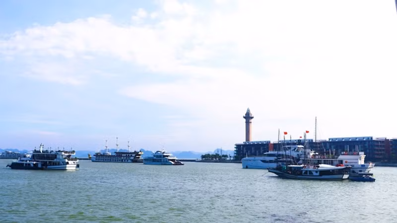 Các tàu du lịch đã sẵn sàng đón khách tham quan Vịnh Hạ Long từ ngày 13/9.