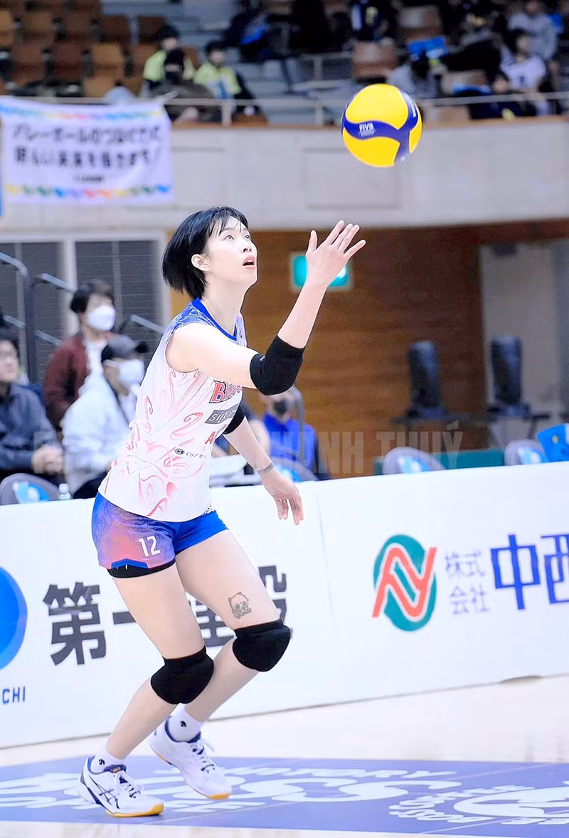 Thanh Thúy trong mầu áo CLB PFU Blue Cats tại Nhật Bản. (Ảnh: PBC)