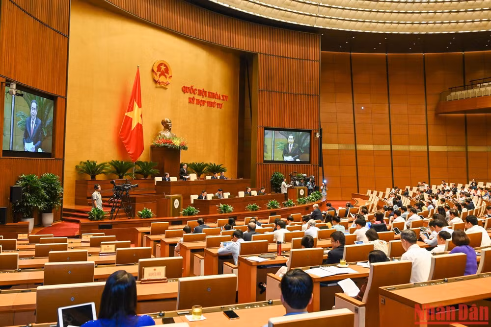 Quang cảnh phiên họp chiều 3/11. Ảnh: DUY LINH