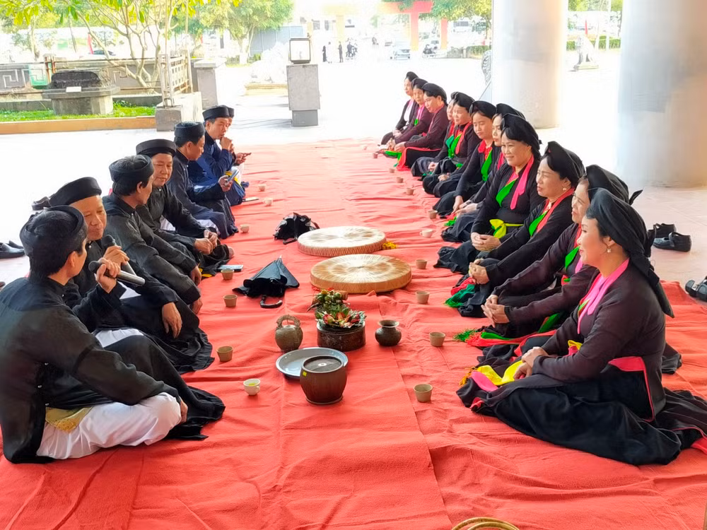 Dân ca quan họ Bắc Ninh chính thức được UNESCO vinh danh là Di sản văn hóa phi vật thể đại diện của nhân loại vào năm 2009.