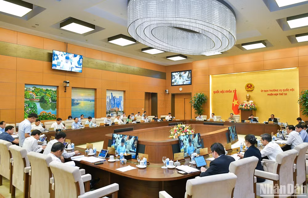 Quang cảnh phiên họp. (Ảnh: DUY LINH)