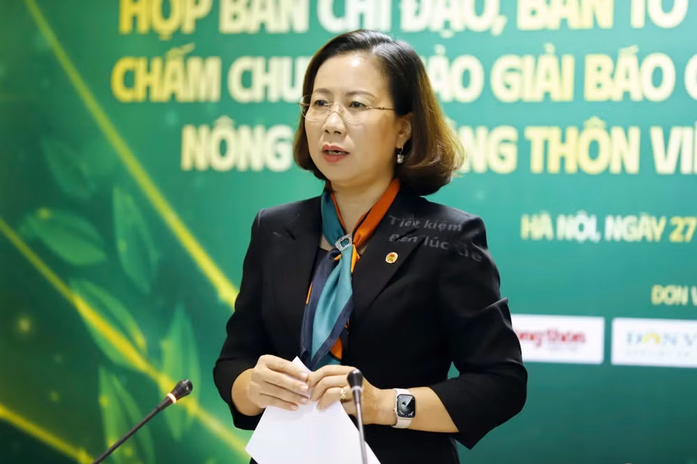 Bà Bùi Thị Thơm, Phó Chủ tịch Trung ương Hội Nông dân Việt Nam, Trưởng ban Chỉ đạo Giải báo chí toàn quốc về nông nghiệp, nông dân, nông thôn Việt Nam năm 2024. Bà Bùi Thị Thơm, Phó Chủ tịch Trung ương Hội Nông dân Việt Nam, Trưởng ban Chỉ đạo Giải báo chí toàn quốc về nông nghiệp, nông dân, nông thôn Việt Nam năm 2024.
