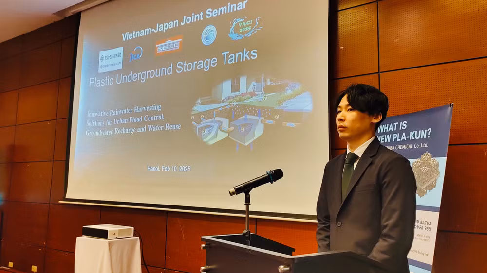 Ông Nakata Shota, đại diện của JICA phát biểu tại hội thảo.
