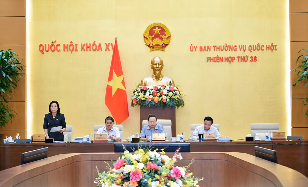 Phó Chủ tịch Quốc hội Nguyễn Thị Thanh phát biểu kết luận. Phó Chủ tịch Quốc hội Nguyễn Thị Thanh phát biểu kết luận.