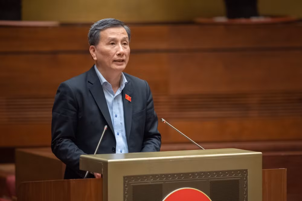 Chủ nhiệm Ủy ban Khoa học, Công nghệ và Môi trường Lê Quang Huy phát biểu tại phiên họp. (Ảnh: DUY LINH)