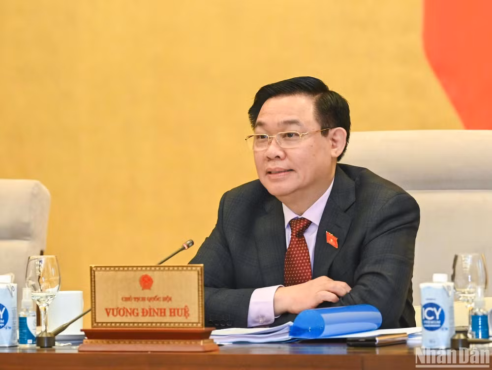 Chủ tịch Quốc hội Vương Đình Huệ nhấn mạnh sự cần thiết ban hành Pháp lệnh. (Ảnh: DUY LINH) Chủ tịch Quốc hội Vương Đình Huệ nhấn mạnh sự cần thiết ban hành Pháp lệnh. (Ảnh: DUY LINH)