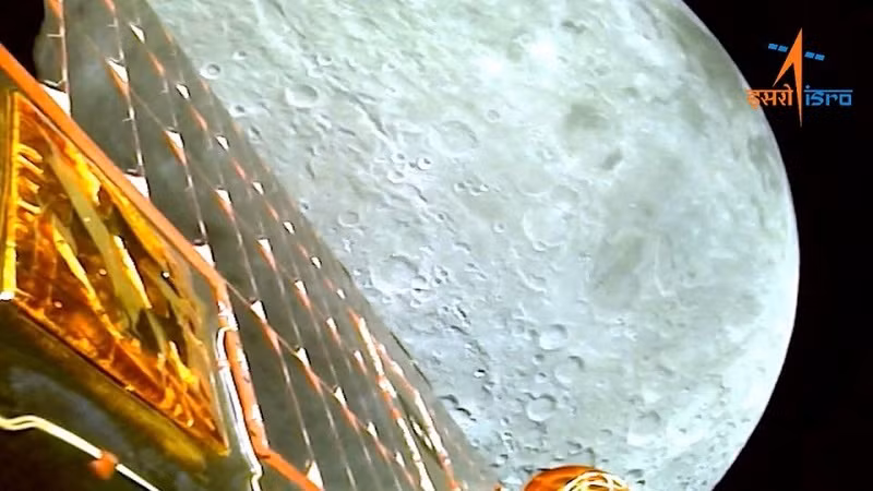 Hình ảnh Mặt trăng được tàu đổ bộ Chandrayaan-3 ghi lại trong quá trình tiến vào quỹ đạo Mặt trăng ngày 5/8/2023. (Ảnh: ISRO/Reuters)