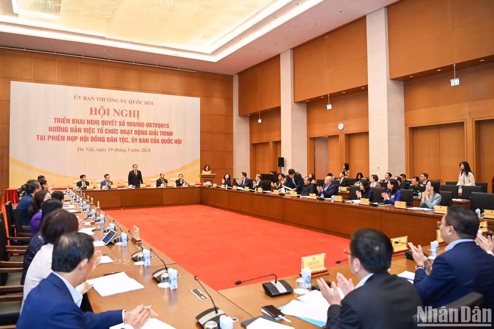 Quang cảnh Hội nghị triển khai Nghị quyết số 969/NQ-UBTVQH15 của Ủy ban Thường vụ Quốc hội hướng dẫn việc tổ chức hoạt động giải trình tại phiên họp Hội đồng Dân tộc, Ủy ban của Quốc hội. (Ảnh: DUY LINH)