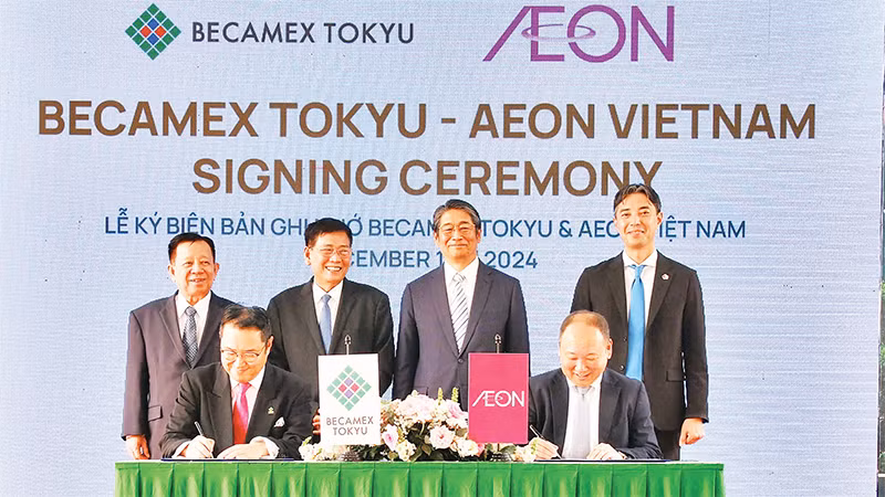 Lễ ký kết giữa Công ty TNHH Becamex Tokyu và Công ty TNHH Aeon Việt Nam nhằm triển khai dự án siêu thị Aeon thứ hai tại thành phố mới Bình Dương.