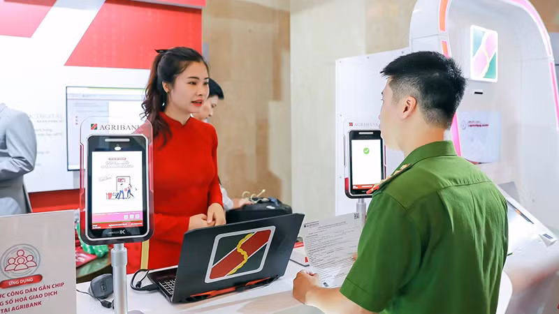 Agribank đẩy mạnh ứng dụng dữ liệu dân cư theo Đề án 06.