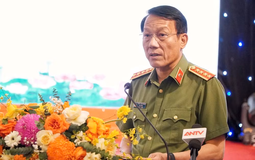 Đồng chí Lương Tam Quang, Bộ trưởng Công an phát biểu bế mạc hội thảo.