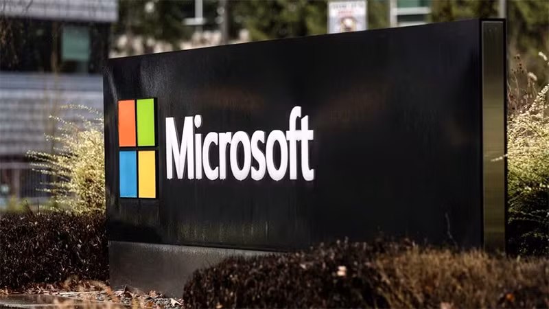  Microsoft đang đẩy mạnh vai trò tiên phong ứng dụng trí tuệ nhân tạo (AI). (Ảnh: Reuters)