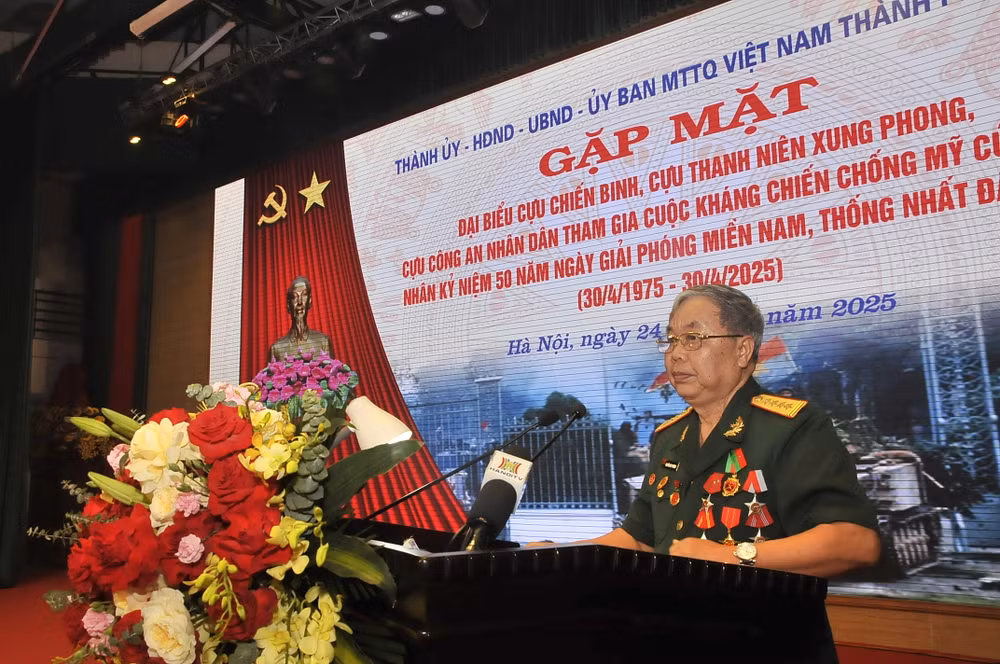 Đại tá Nguyễn Huy Phương chia sẻ ký ức tham gia cuộc kháng chiến chống Mỹ cứu nước