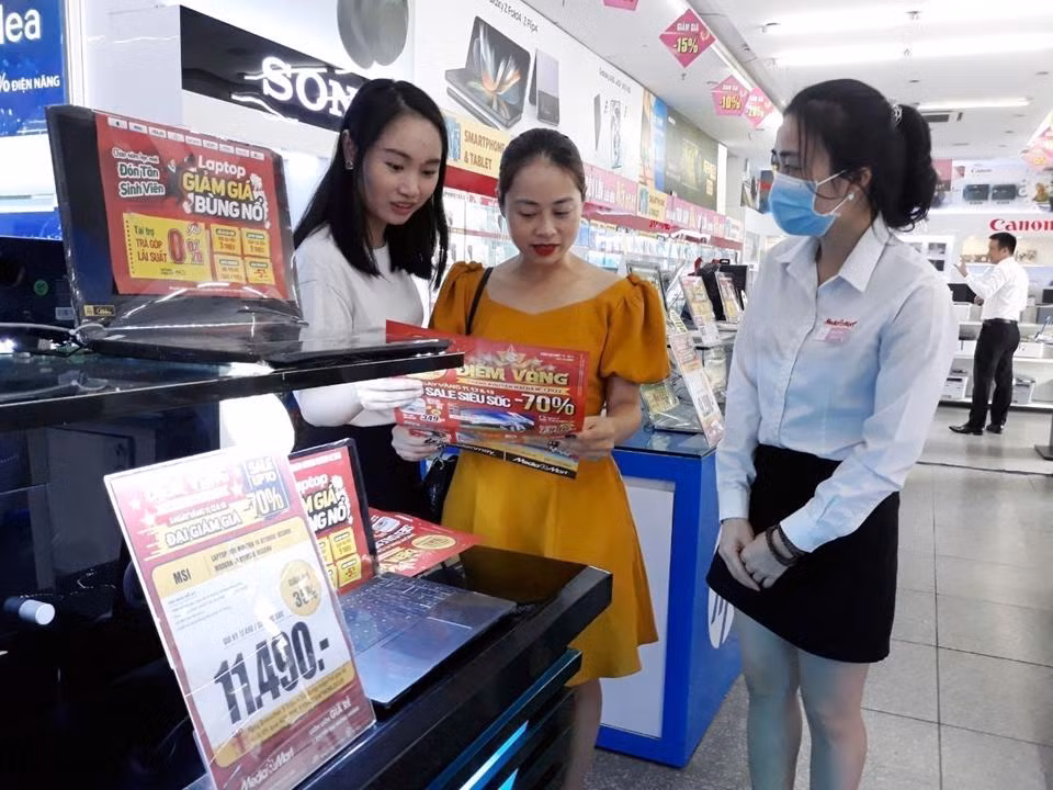 Tháng Khuyến mại Hà Nội là hoạt động nhằm kích cầu tiêu dùng trên địa bàn Thủ đô.