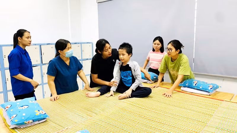 Người dân tại các nơi sơ tán được quan tâm, chăm sóc chu đáo.