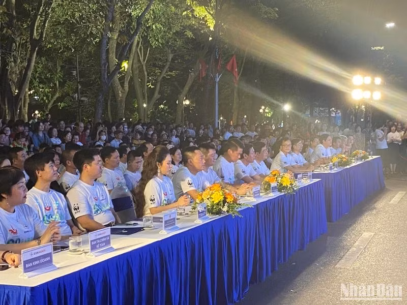Sự kiện thu hút sự quan tâm, hưởng ứng của đông đảo các cơ quan, tổ chức và người dân trên địa bàn Thủ đô. Sự kiện thu hút sự quan tâm, hưởng ứng của đông đảo các cơ quan, tổ chức và người dân trên địa bàn Thủ đô.