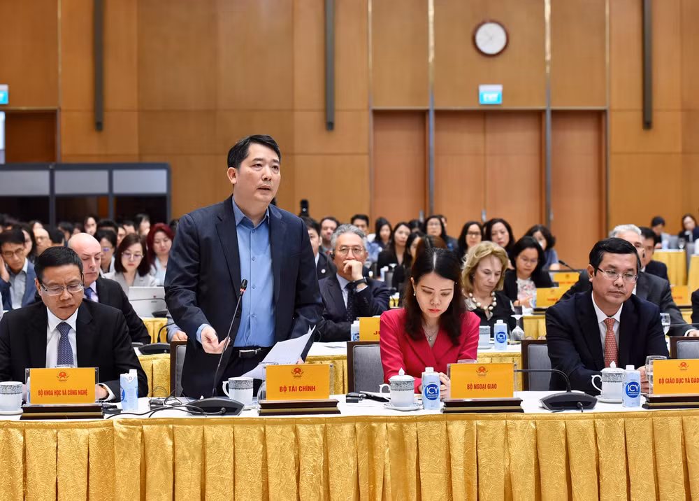 [Ảnh] Thủ tướng Chính phủ gặp mặt cộng đồng doanh nghiệp đầu tư nước ngoài ảnh 11