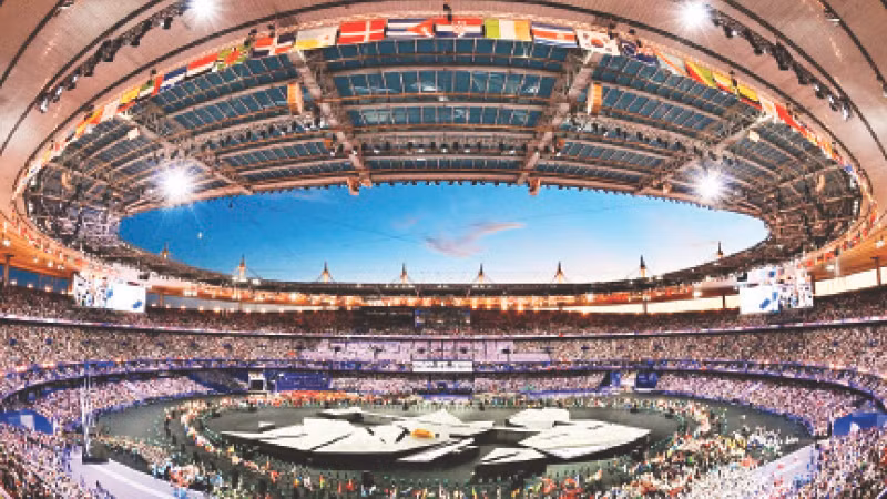 Lễ bế mạc hoành tráng khép lại hai tuần đua tranh của Olympic Paris 2024 với liên tiếp các kỷ lục được thiết lập. (Ảnh Le Progrès)