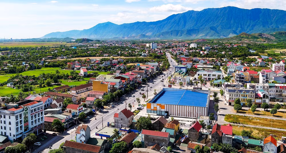 Dáng dấp thành phố mới đang dần hiện hữu trên vùng đất khó Kỳ Anh. Dáng dấp thành phố mới đang dần hiện hữu trên vùng đất khó Kỳ Anh.