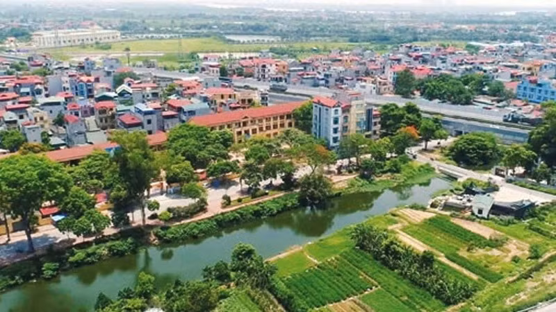 Nhiều huyện ngoại thành Hà Nội không còn nhà dột nát. 