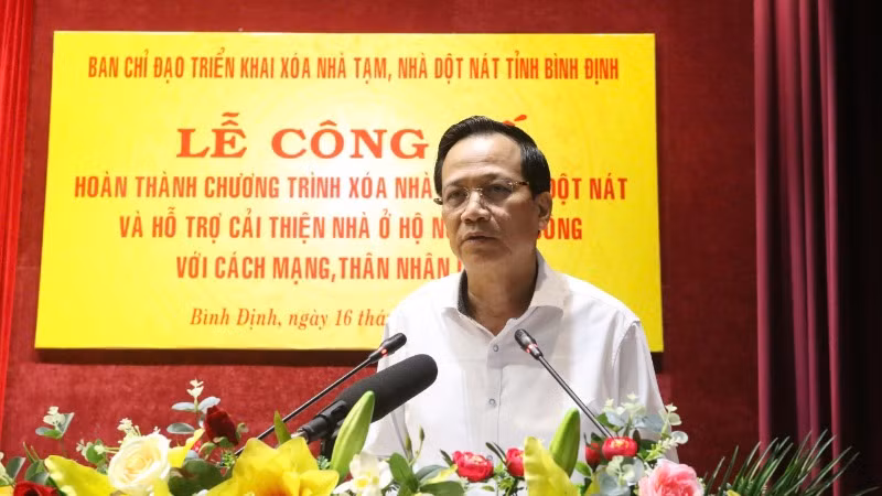 Bộ trưởng Dân tộc và Tôn giáo Đào Ngọc Dung đánh giá cao những kết quả Bình Định đạt được về công tác xóa nhà tạm, nhà dột nát.