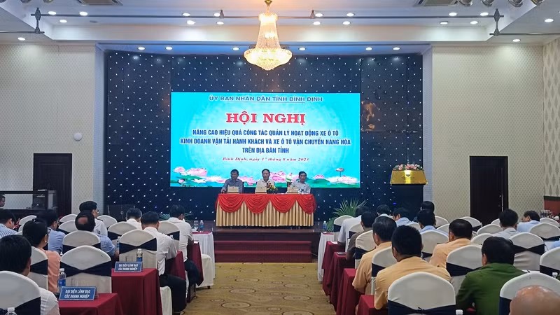 Quang cảnh hội nghị.
