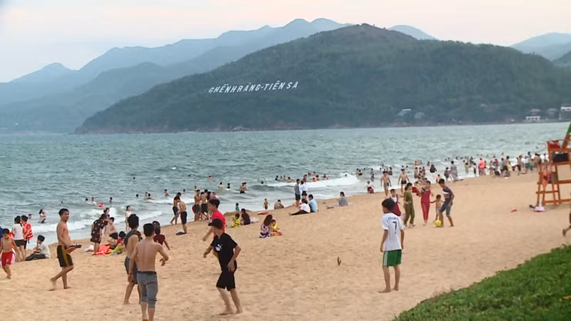 Với nhiều hoạt động sôi nổi, du khách sẽ có nhiều trải nghiệm tại mùa hè năm nay tại thành phố biển Quy Nhơn.