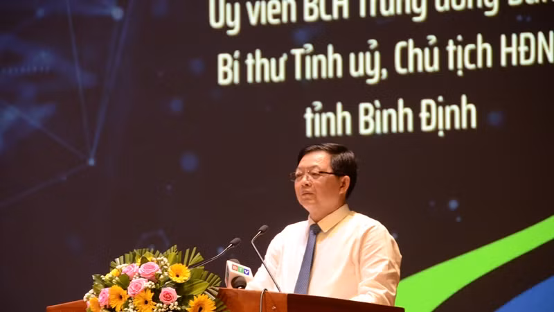 Đồng chí Hồ Quốc Dũng, Bí thư tỉnh ủy Bình Định phát biểu tại hội nghị. Đồng chí Hồ Quốc Dũng, Bí thư tỉnh ủy Bình Định phát biểu tại hội nghị.