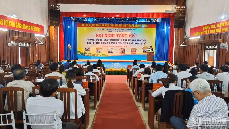 Quang cảnh hội nghị.