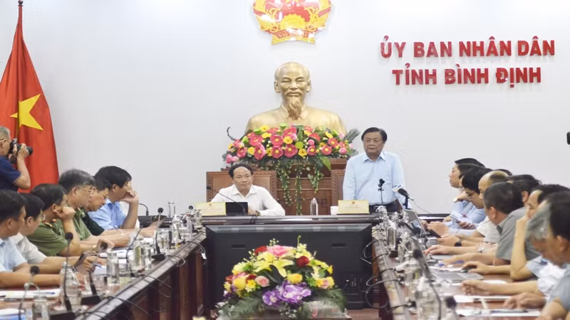Quang cảnh buổi làm việc.