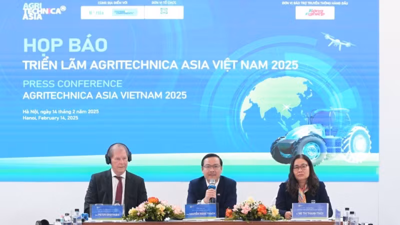 Họp báo công bố Triển lãm Agritechnica Asia Việt Nam 2025, với chủ đề “Thúc đẩy sáng kiến xanh ở Đông Nam Á”, chiều 14/2, tại Hà Nội. 