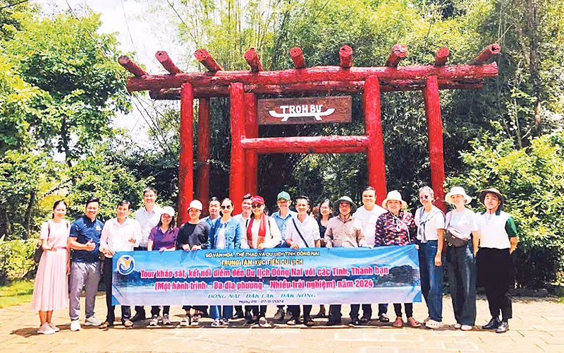 Đoàn Trung tâm xúc tiến du lịch tỉnh Đồng Nai đến xúc tiến, kết nối điểm du lịch tại tỉnh Đắk Lắk.