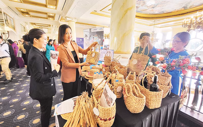 Những sản phẩm nông nghiệp được giới thiệu tại Hội chợ du lịch Bà Rịa-Vũng Tàu.