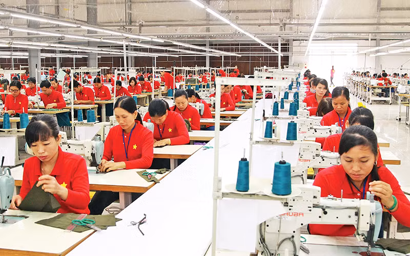Công tác phát triển Đảng tại các khu công nghiệp luôn được tỉnh Sơn La quan tâm.
